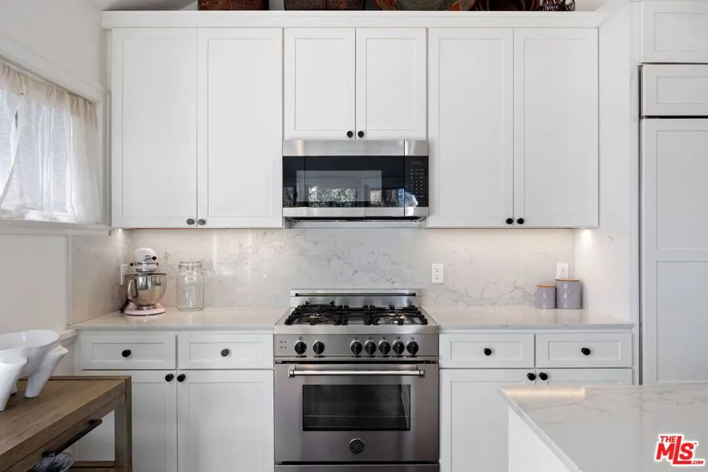 954 5th Street, Santa Monica, California 90403 home-pic-8